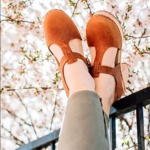 Lotta from Stockholm Highwood T-Bar Brown Oiled Nubuck Clogs.